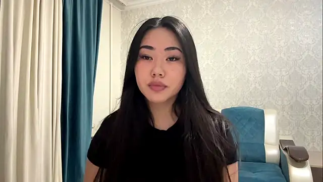 AYPRILPURE online show from 10/16/25, 03:13