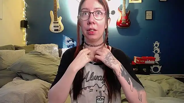 TattooedGirls online show from 10/10/25, 07:51