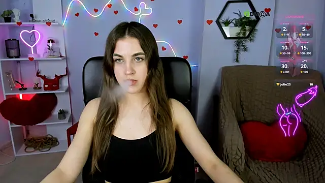 Snapshot of lina_fox12 chatting on 05/05/26, 02:36 lina fox12 online show from 05/05/26, 02:36