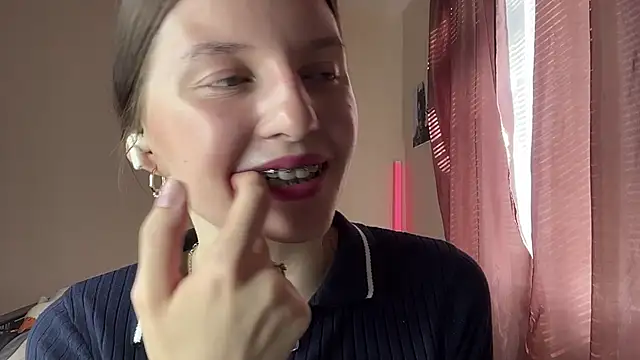 Snapshot of JanellHousen chatting on 06/11/26, 05:16 JanellHousen online show from 06/11/26, 05:16