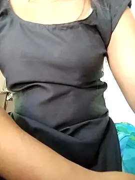 Snapshot of PEEHU-50 chatting on 05/02/26, 02:38 PEEHU-50 online show from 05/02/26, 02:38