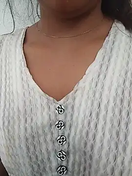 Snapshot of PEEHU-50 chatting on 06/01/26, 02:57 PEEHU-50 online show from 06/01/26, 02:57
