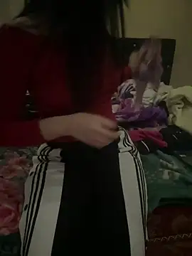 Snapshot of Queen-35 chatting on 05/05/26, 11:13 Queen-35 online show from 05/05/26, 11:13