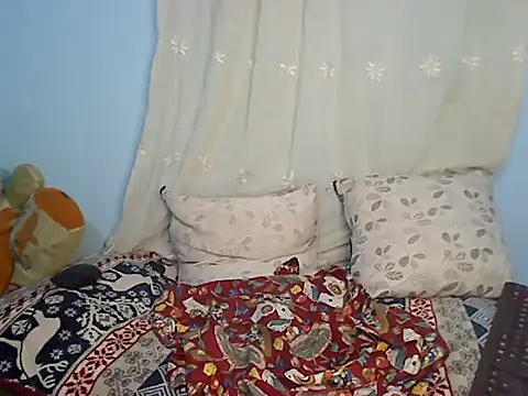 Snapshot of RoseNaya chatting on 05/07/26, 03:12 RoseNaya online show from 05/07/26, 03:12