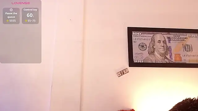 Snapshot of michell_estrada chatting on 10/03/25, 02:47 michell estrada online show from 10/03/25, 02:47