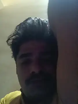 puneriboy32 online show from 11/11/25, 02:00