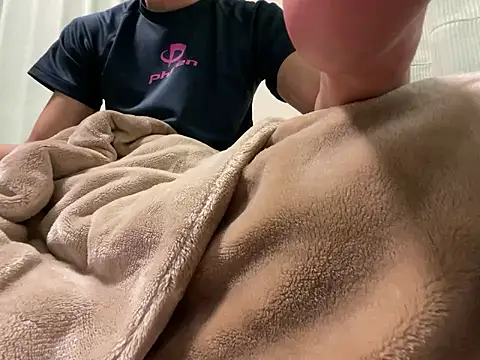 Snapshot of marosuke_1417 chatting on 11/23/25, 07:41 marosuke 1417 online show from 11/23/25, 07:41