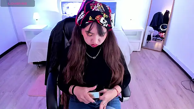 Scarlett  Cooper   online show from 01/19/26, 12:31