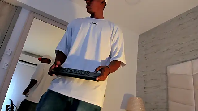 jax black online show from 02/03/26, 08:03