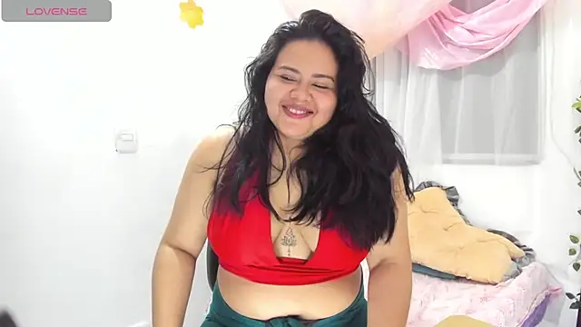 Tania cruz  online show from 03/11/26, 03:12