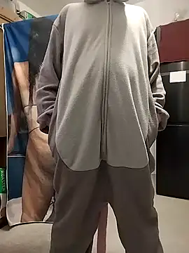 honzinka83 online show from 02/26/26, 07:13