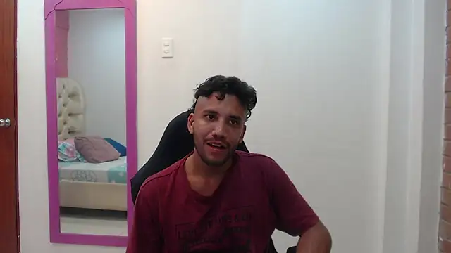 Juan FelipeX01 online show from 02/28/26, 03:51