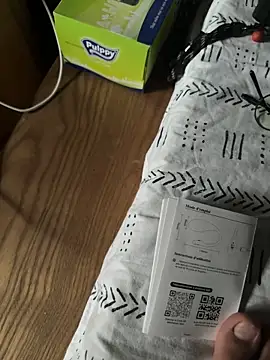 HenryLee1983-cums online show from 04/28/26, 10:42