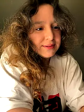 Luisaa rosee online show from 10/30/25, 01:40