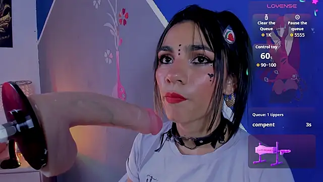 susi hot13 online show from 10/28/25, 08:00