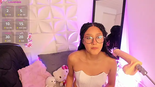 KhalifaDreamss online show from 10/04/25, 12:47