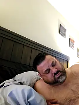 Roddog18 online show from 04/15/26, 01:29