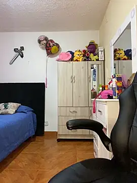 Miichii online show from 10/11/25, 12:10