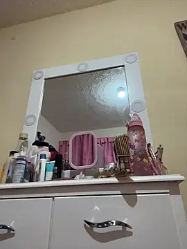 Miichii online show from 12/02/25, 03:01