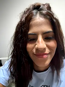 Snapshot of IamEvaGate chatting on 10/20/25, 04:13 IamEvaGate online show from 10/20/25, 04:13