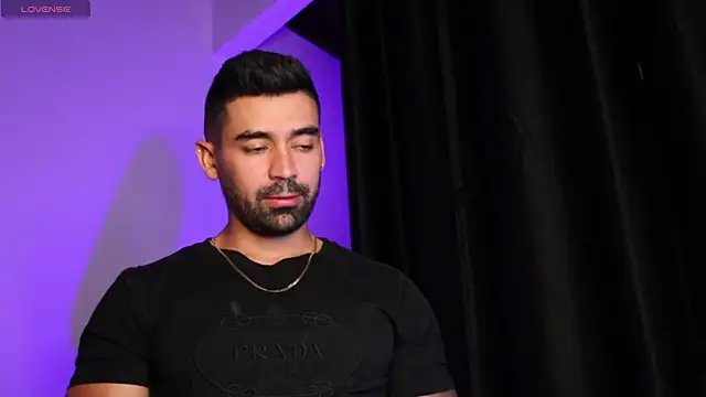 SOY MIKE online show from 10/17/25, 01:09