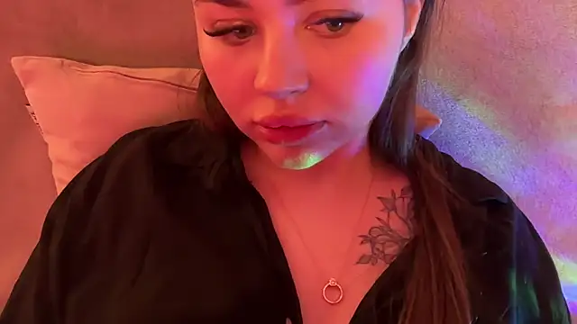 AlmaryKim online show from 04/20/26, 07:15