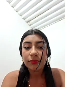 Sweed-virgin-pussy online show from 06/02/26, 12:01