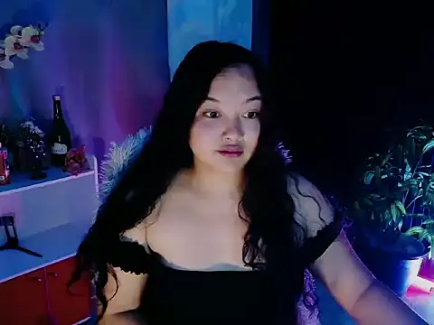 UrFavouriteCravings online show from 03/09/26, 01:37