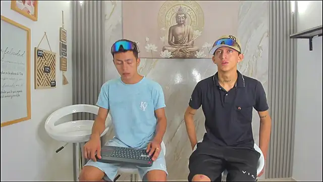 VERY HOT GUYS online show from 01/07/26, 01:13