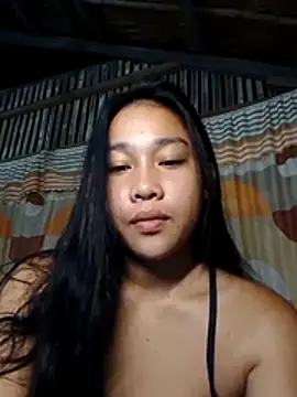 Snapshot of luna_light23 chatting on 10/15/25, 08:20 luna light23 online show from 10/15/25, 08:20