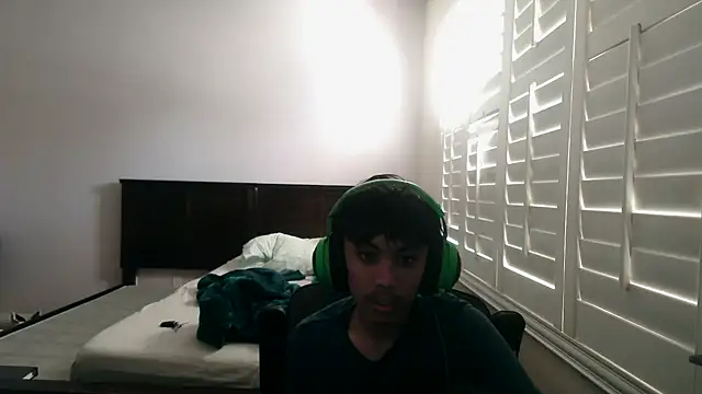 youngasianboy2007 online show from 03/11/26, 09:10