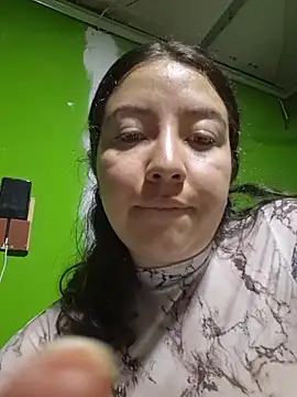 annyaparis online show from 10/24/25, 01:24