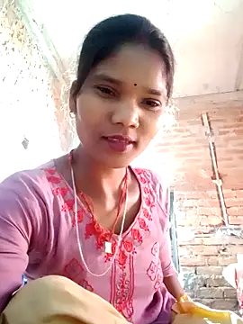 dayna2 online show from 11/27/25, 05:42