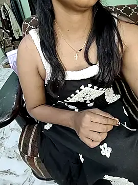 tamil thaara03 online show from 03/15/26, 06:36