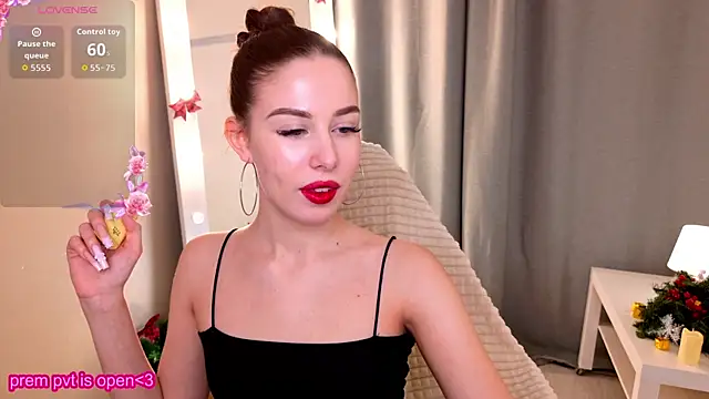 ChloeSammers online show from 12/20/25, 01:51