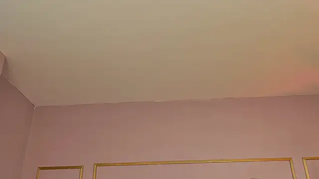 KirraWhite online show from 02/02/26, 08:57