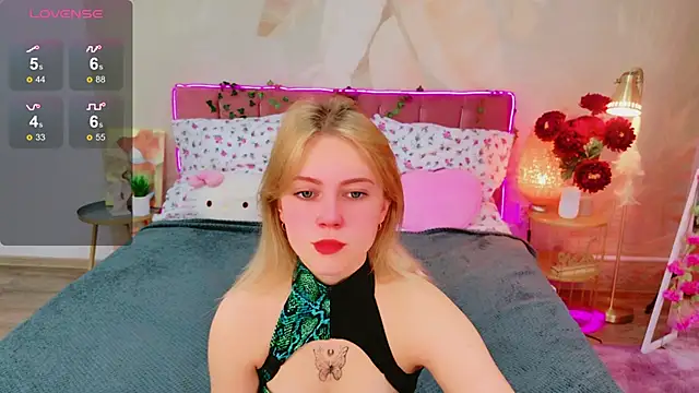 Stellahaart online show from 10/17/25, 05:43