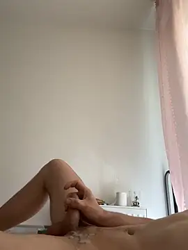 BeZpEcHaL online show from 04/18/26, 10:52