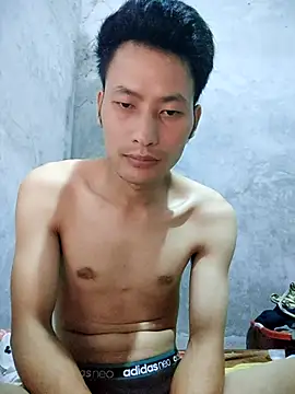 Snapshot of Uh-em95 chatting on 10/09/25, 02:59 Uh-em95 online show from 10/09/25, 02:59