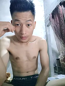 Snapshot of Uh-em95 chatting on 10/30/25, 08:49 Uh-em95 online show from 10/30/25, 08:49