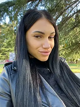 ilariea girl online show from 10/07/25, 02:14