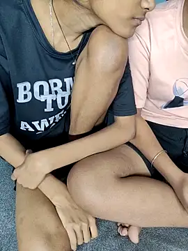 Unique girls90 online show from 03/16/26, 06:56