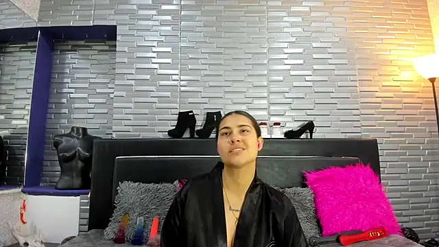 Snapshot of ChloeMorelli chatting on 10/03/25, 02:30 ChloeMorelli online show from 10/03/25, 02:30