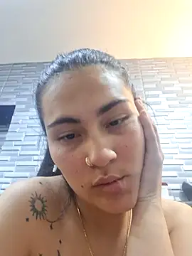 Snapshot of ChloeMorelli chatting on 10/16/25, 02:23 ChloeMorelli online show from 10/16/25, 02:23