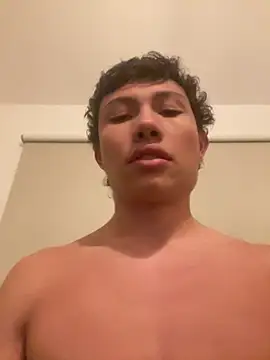 Snapshot of Davomg chatting on 02/01/26, 05:17 Davomg online show from 02/01/26, 05:17