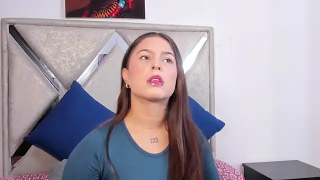 mia fox4 online show from 11/05/25, 02:28