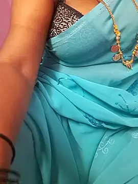 Snapshot of Tamil_Ammani chatting on 04/24/26, 08:00 Tamil Ammani online show from 04/24/26, 08:00