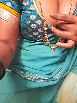 Snapshot of Tamil_Ammani chatting on 05/31/26, 06:09 Tamil Ammani online show from 05/31/26, 06:09