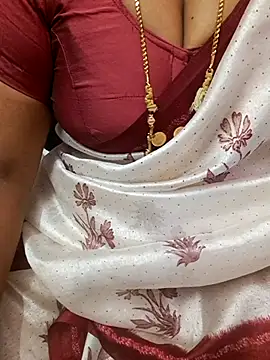 Snapshot of Tamil_Ammani chatting on 07/07/26, 11:31 Tamil Ammani online show from 07/07/26, 11:31