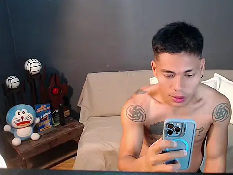 Cute Lucas online show from 10/02/25, 04:25